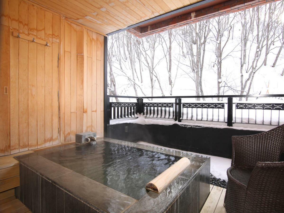 Niseko Konbu Onsen Tsuruga Moku-No-Sho Hotel Ngoại thất bức ảnh