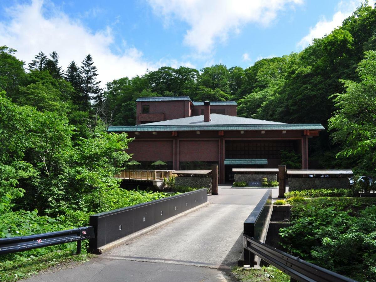Niseko Konbu Onsen Tsuruga Moku-No-Sho Hotel Ngoại thất bức ảnh