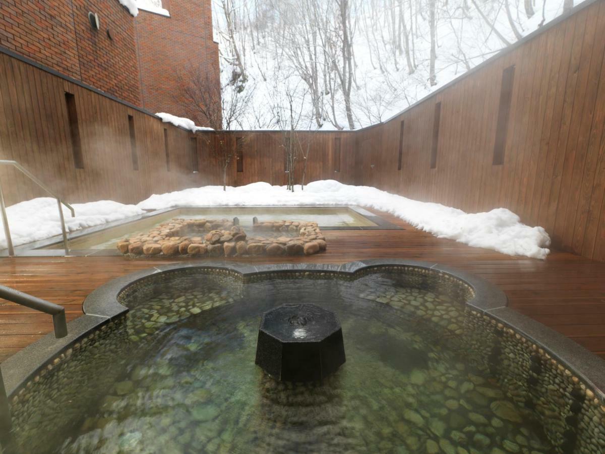 Niseko Konbu Onsen Tsuruga Moku-No-Sho Hotel Ngoại thất bức ảnh